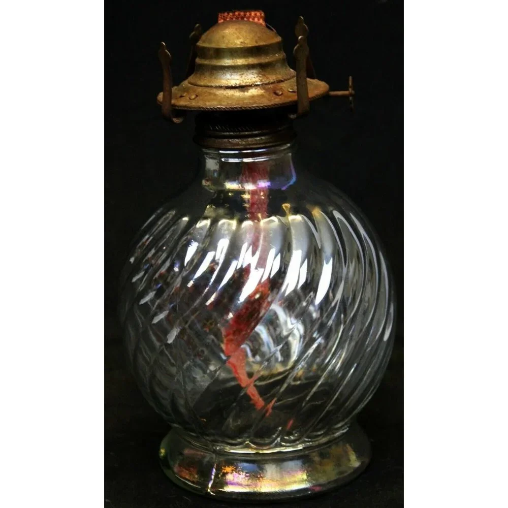 VTG Hurricane Lantern Clear Twist Round Sphere Oil Lamp